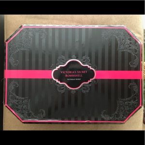 Victoria’s Secret Bombshell Gift Set